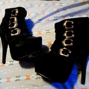 Sexy boot heels